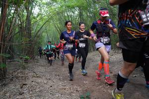 BIB: 3811, 3410, 3408
                            <button type="button" onclick="openModal(4116660)" class="btn btn-primary btn-sm float-right btn-popup" data-toggle="modal" data-target=".modal-high-quality">
                        <i class="fas fa-shopping-cart"></i> Add to Cart
                    </button>
                                            <button type="button" onclick="isThisMe(4116660, true)" class="btn btn-success btn-sm float-right btn-popup btn-isme hidden" data-toggle="tooltip" data-placement="bottom" title="นี่คือรูปของคุณใช่ไหม คลิกที่นี่เพื่อเอาเข้าอัลบั้ม">
                        <i class="fas fa-plus"></i> Add to album
                    </button>
                    <button type="button" onclick="isThisMe(4116660, false)" class="btn btn-warning btn-sm float-right btn-popup btn-isnotme hidden">
                        <i class="fas fa-ban"></i> Remove from album
                    </button>